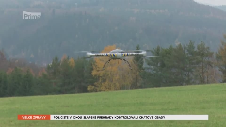 9. 11. 2019 VELKÉ ZPRÁVY: POLICISTÉ V OKOLÍ SLAPSKÉ PŘEHRADY KONTROLOVALI CHATOVÉ OSADY